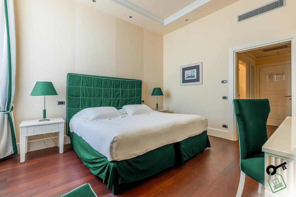 Hotel Rooms ليفورنو المظهر الخارجي الصورة
