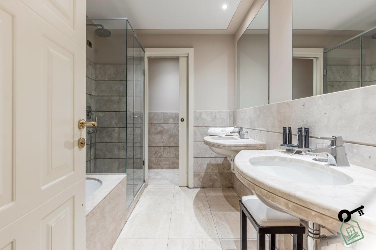 Hotel Rooms ليفورنو المظهر الخارجي الصورة